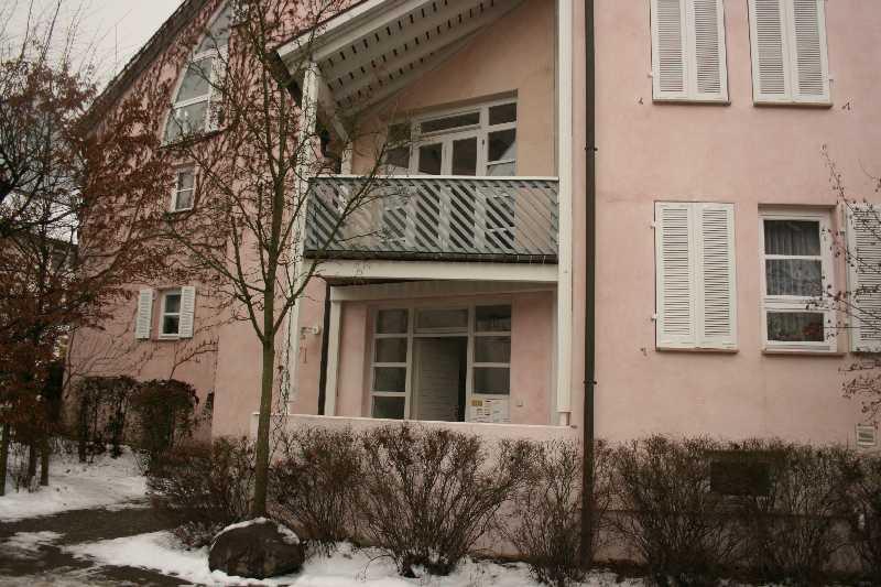 3 1/2-Zimmer-Wohnung in Stuttgart- Zuffenhausen Exposé S071a 3 1/2-Zimmer-Wohnung in Stuttgart- Zuffenhausen Exposé S071a